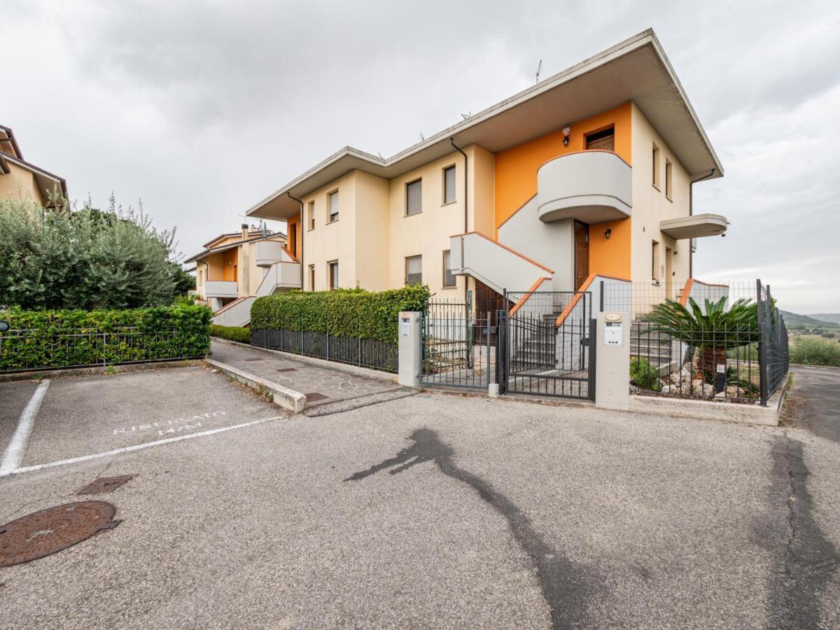 Ca' Mastro Bright Flat With Parking Tavullia Exterior foto
